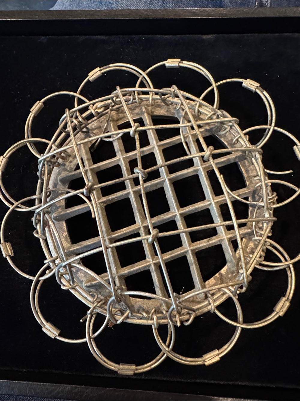 Rare Vintage Metal Wire Flower Frog w/ Central Bottom Grid & Outer Loop Design